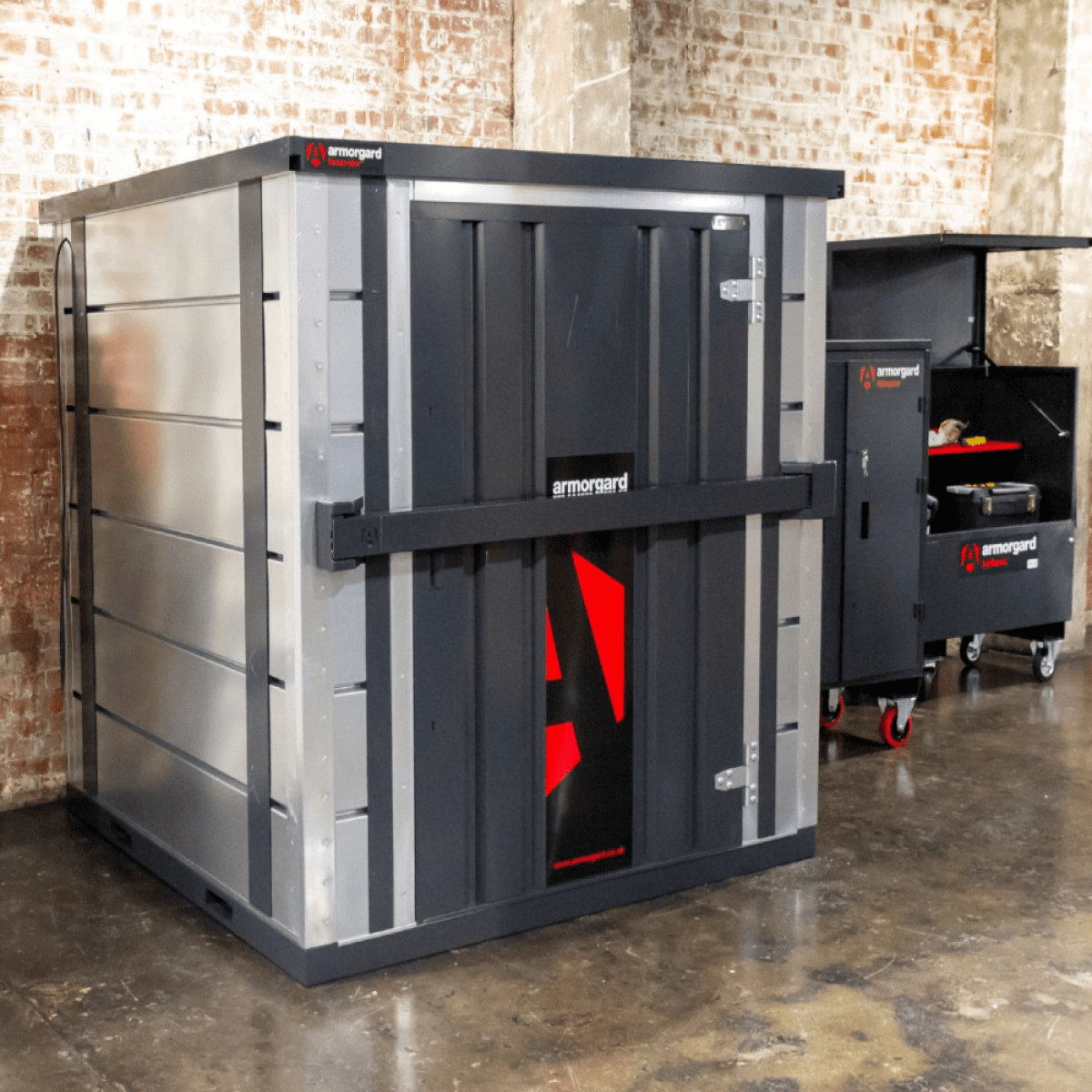 Armorgard Forma-Stor 200