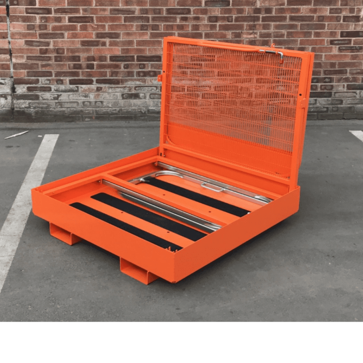 Folding Access Platform: UAP-F