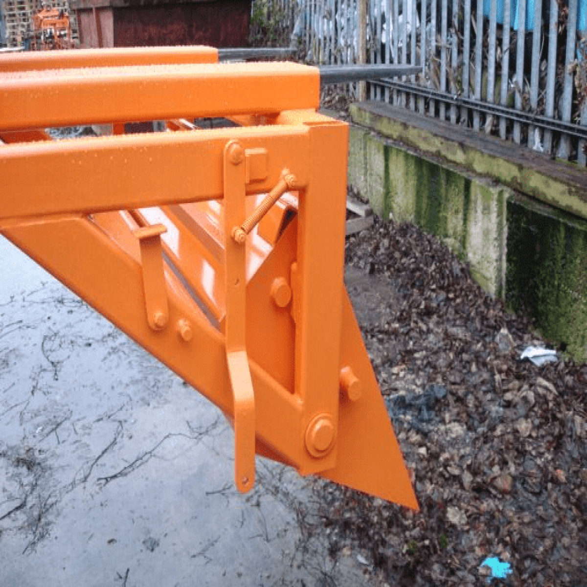 Forklift Low-Slung Scoop. Type LSS
