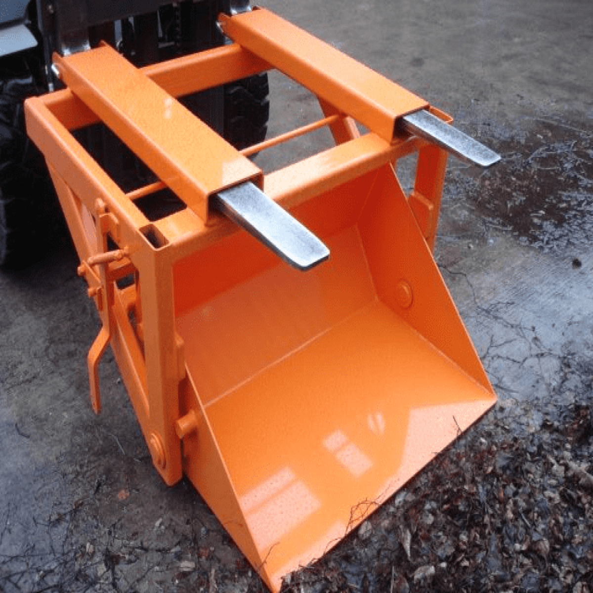 Forklift Low-Slung Scoop. Type LSS