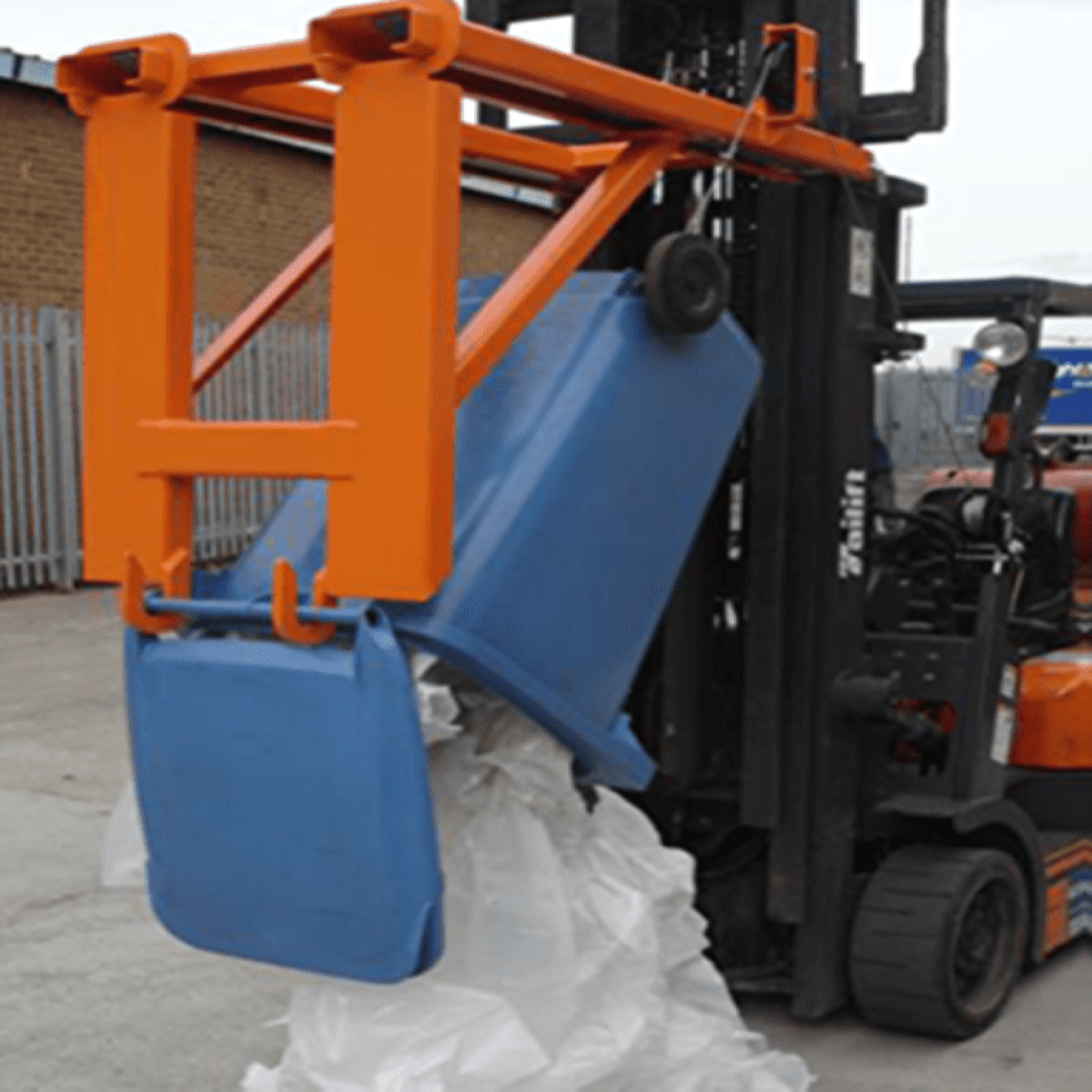 Universal Wheelie Bin Tipper Type WBL-1